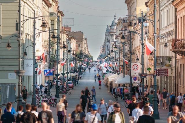 u-polshhi-mozhut-z-javitisja-novi-oficijni-vihidni-peticii-vzhe-na-rozgljadi-v-prezidenta