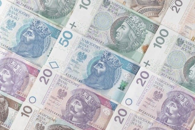 jakoju-bude-minimalna-zarplata-v-polshhi-u-2024-roci